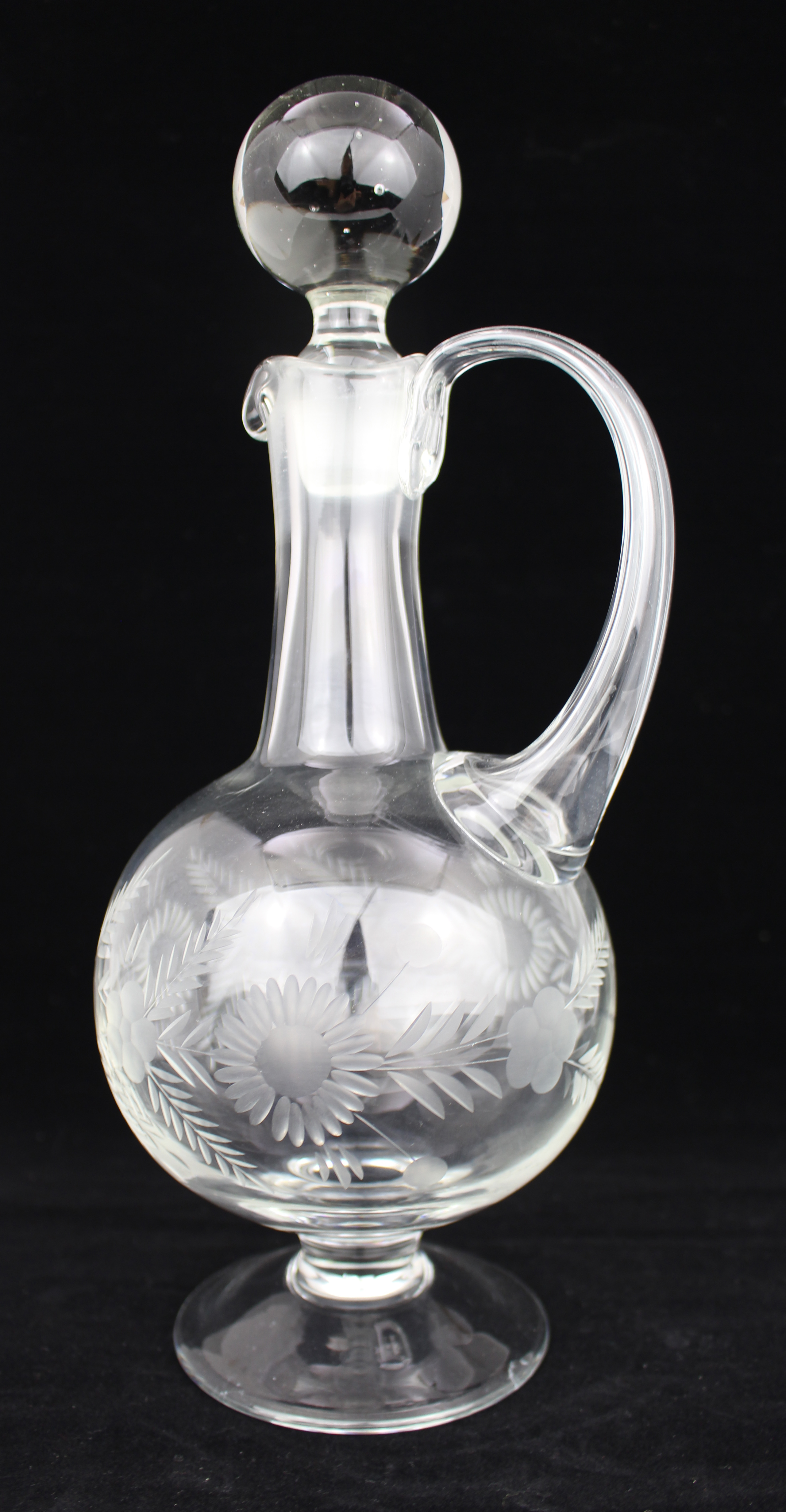Fine Etched Crystal Claret Jug Decanter