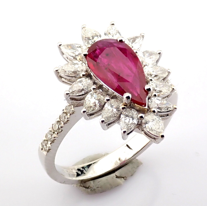 Natural Diamond 18K White Gold Ring