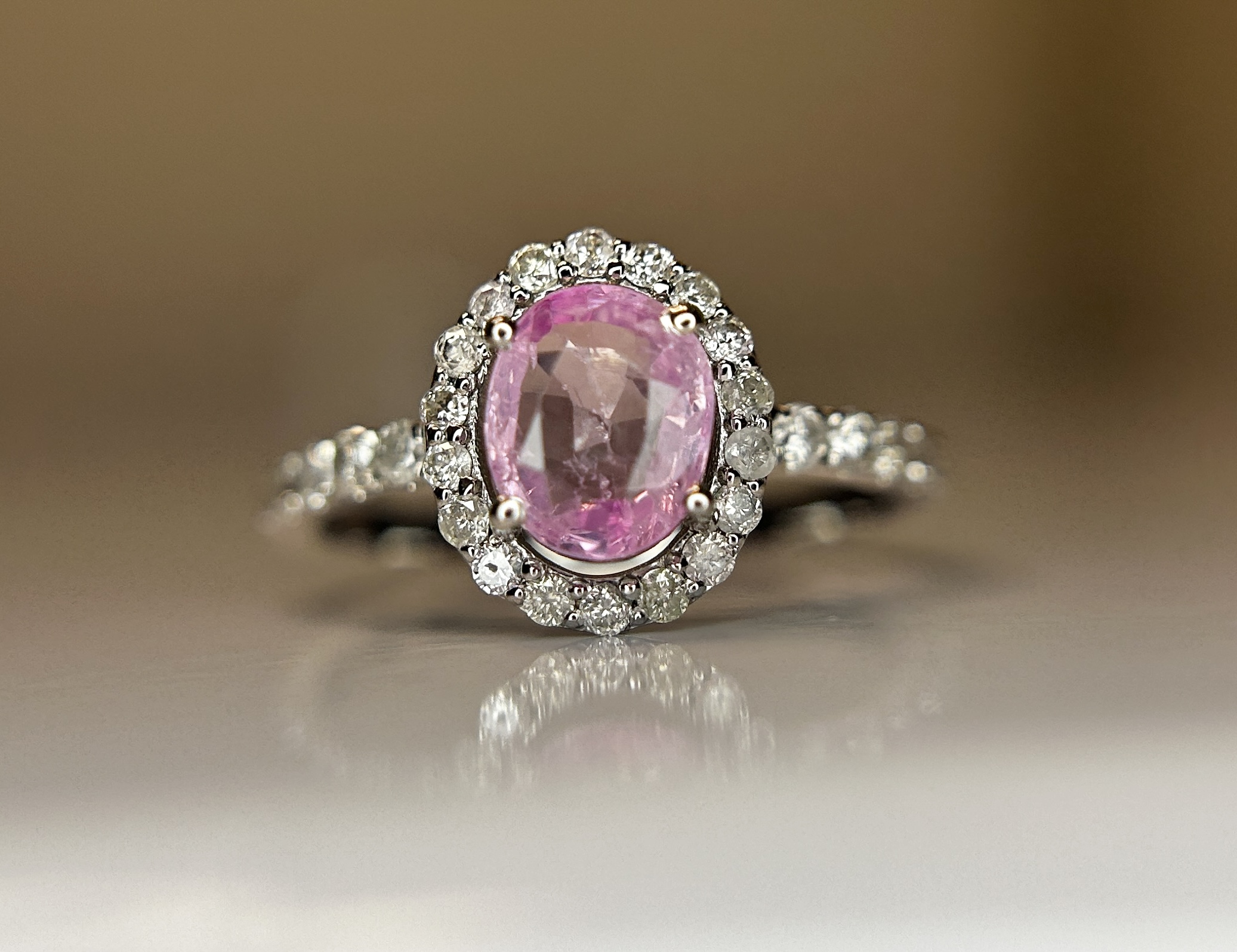 Beautiful Natural Ceylon 1.15ct Pink Sapphire With Diamonds & 18k Gold