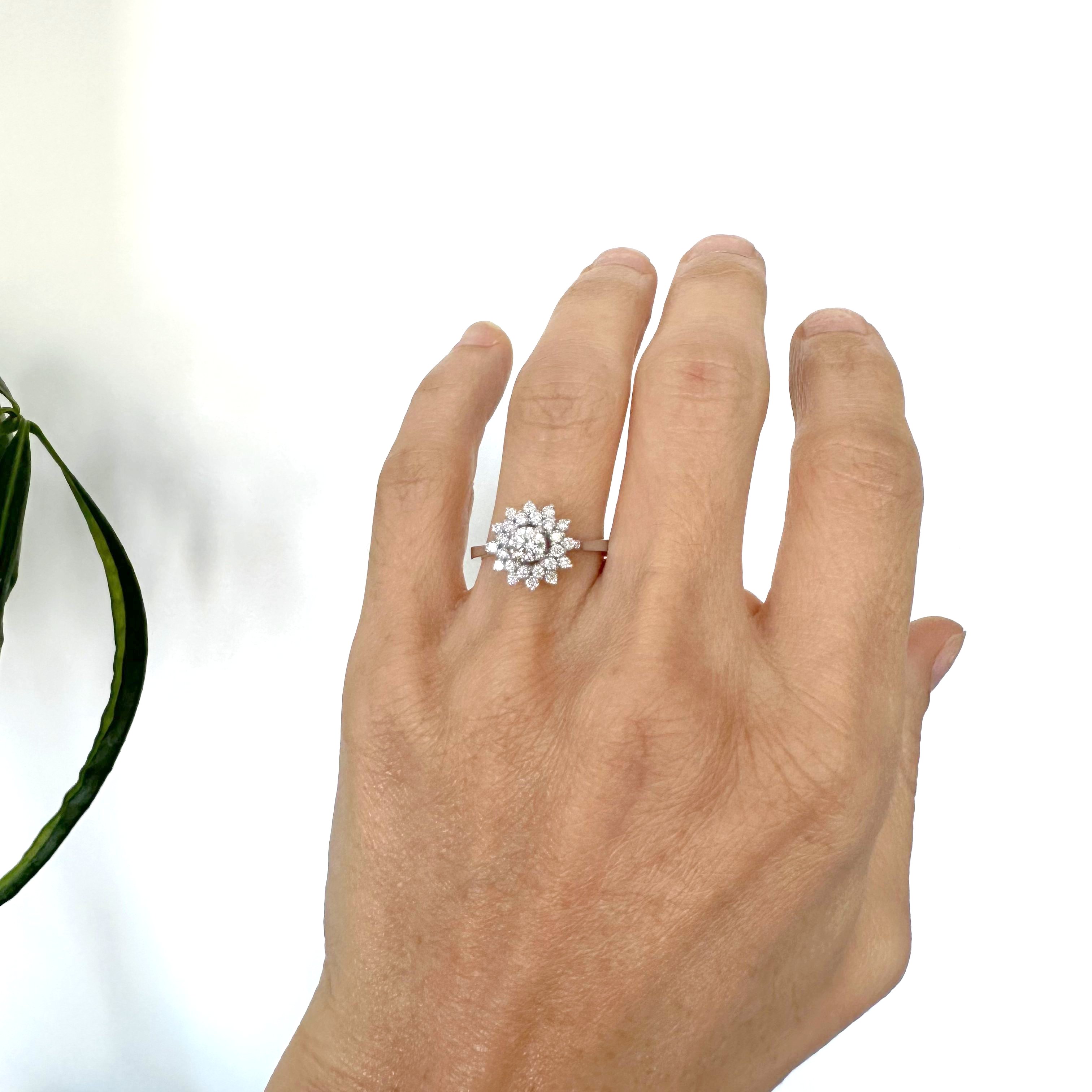 Natural Diamond 18K White Gold Ring