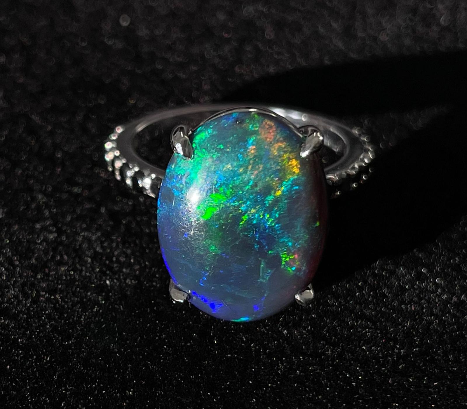 Beautiful 5.22 CT Natural Black Opal Ring With Natural Black Diamond & 18k Gold