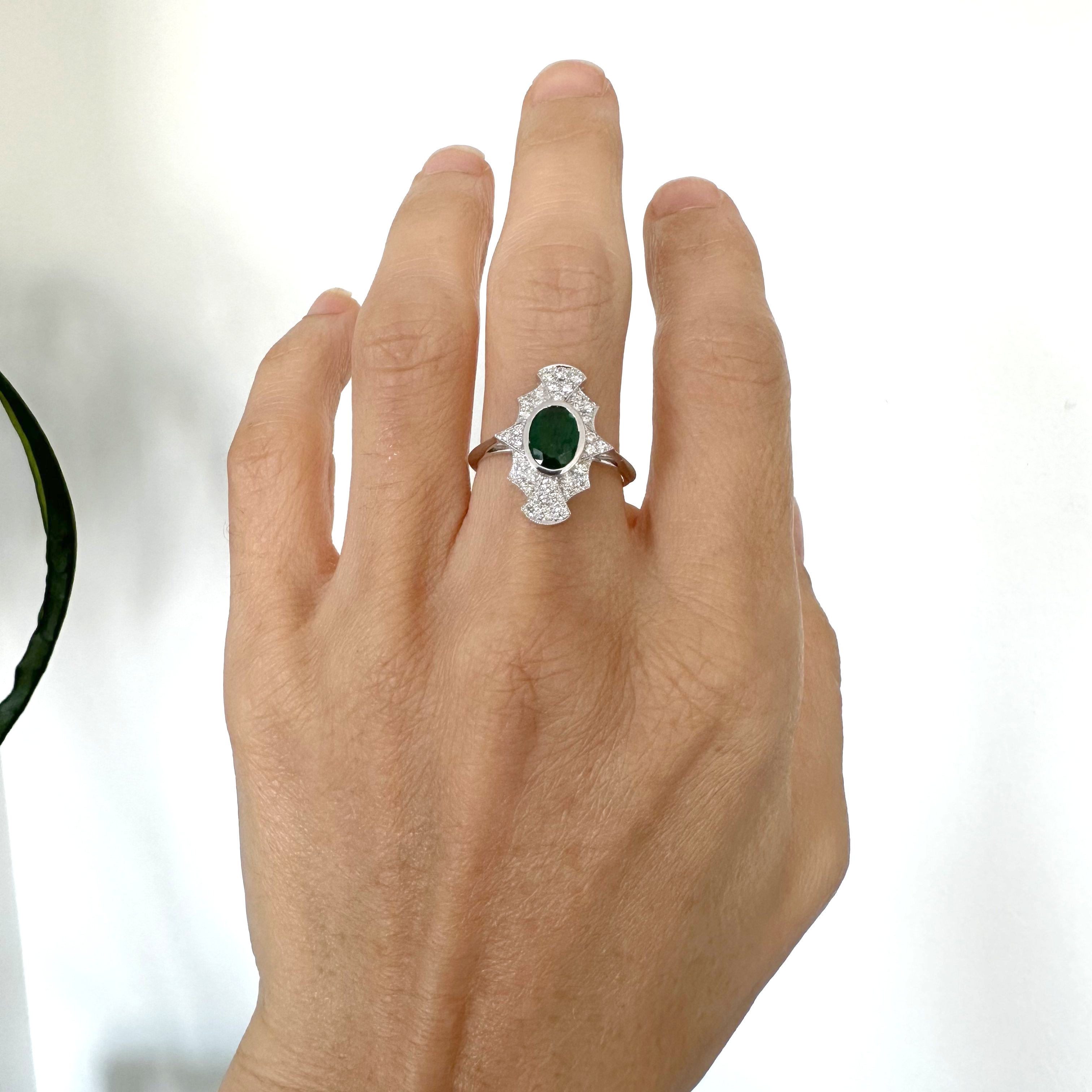 Natural Diamond 18K White Gold Ring