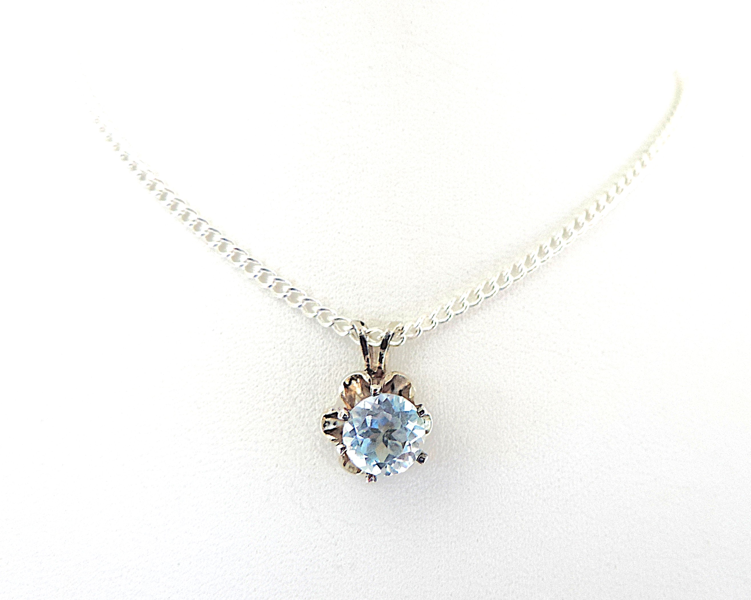 925 Silver Topaz Pendant Necklace