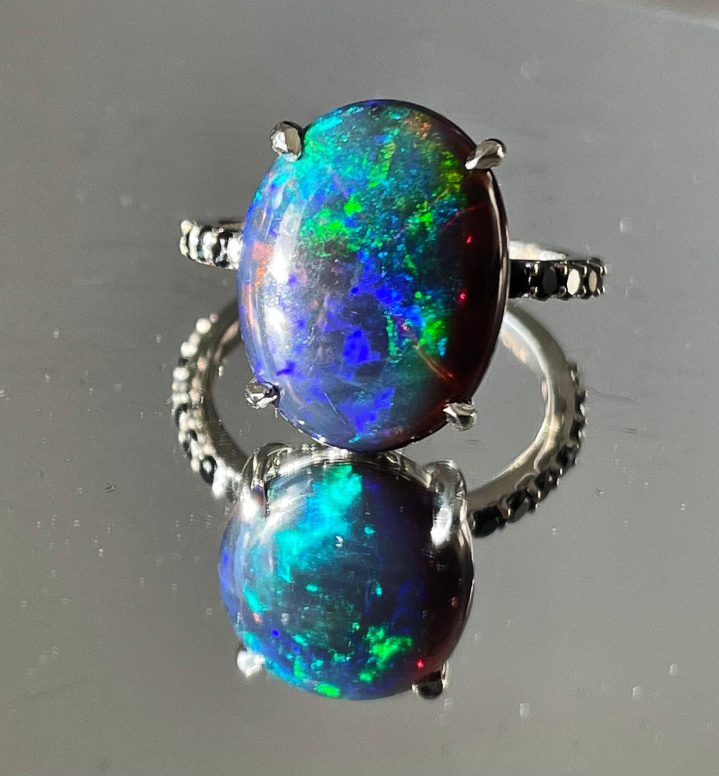 Beautiful 5.22 CT Natural Black Opal Ring With Natural Black Diamond & 18k Gold