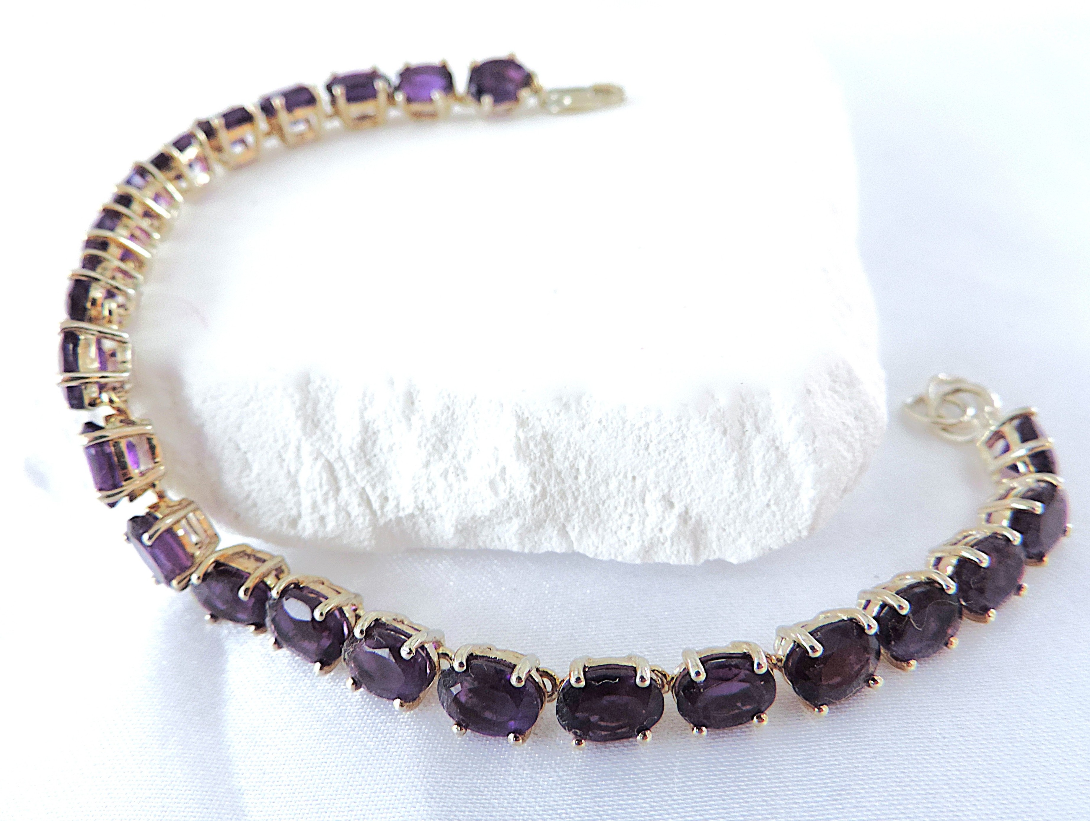 925 Silver 10.35 Carat Amethyst Gemstone Tennis Bracelet