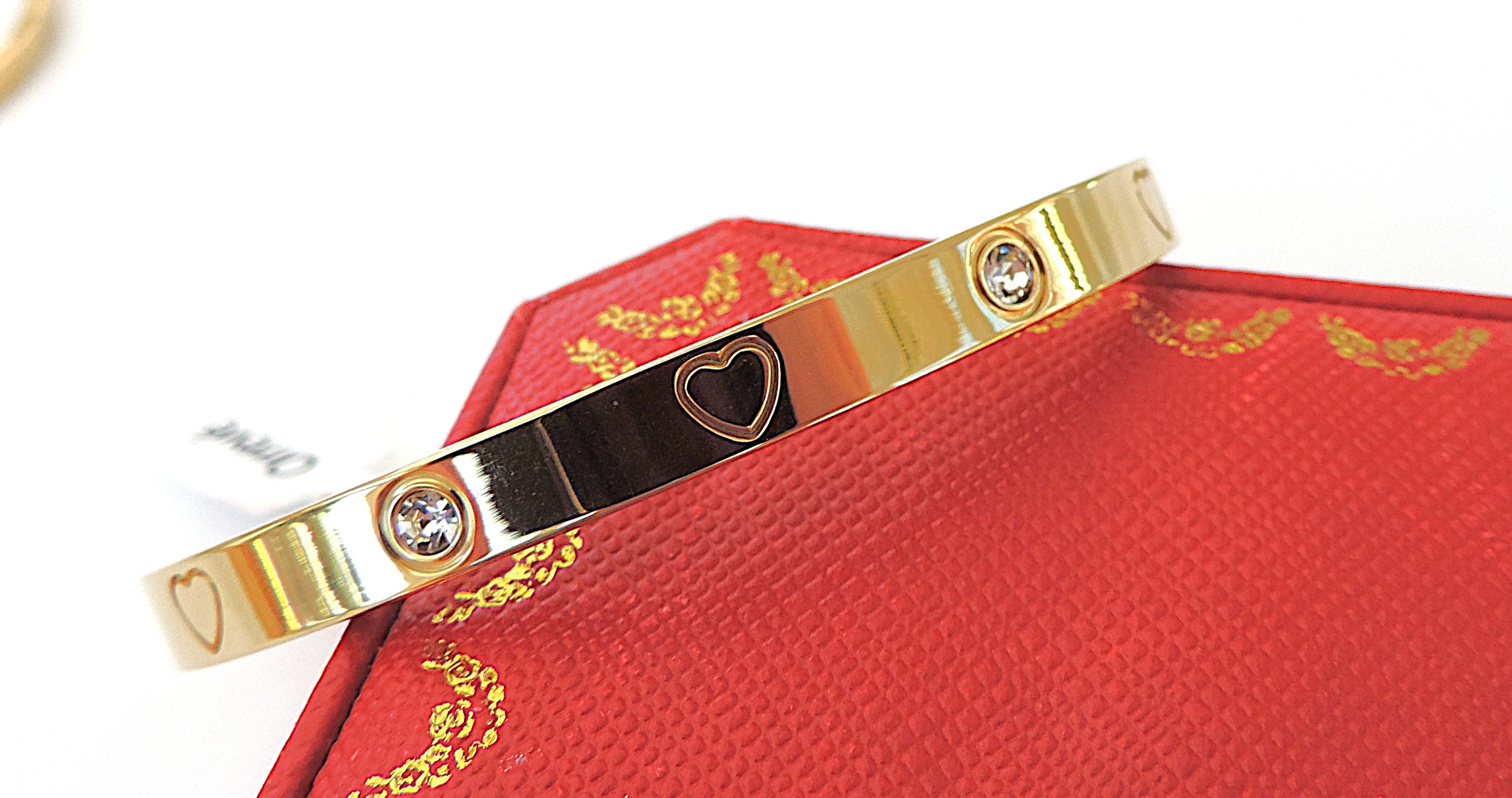 Orrevé 18k Gold Plated Zircon Love Bracelet 'New'