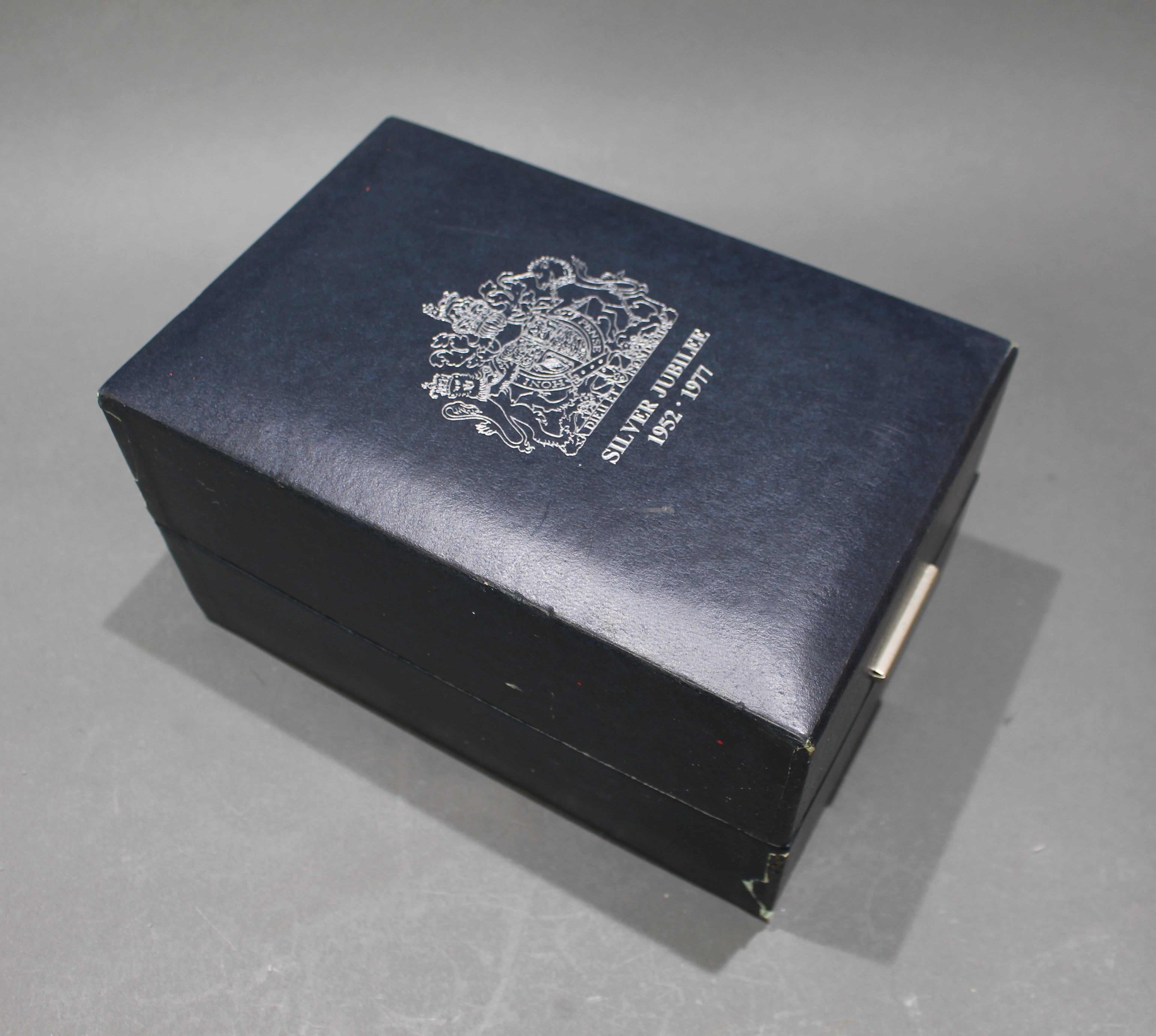 Cased Stuart Crystal Commemorative Silver Jubilee Goblet