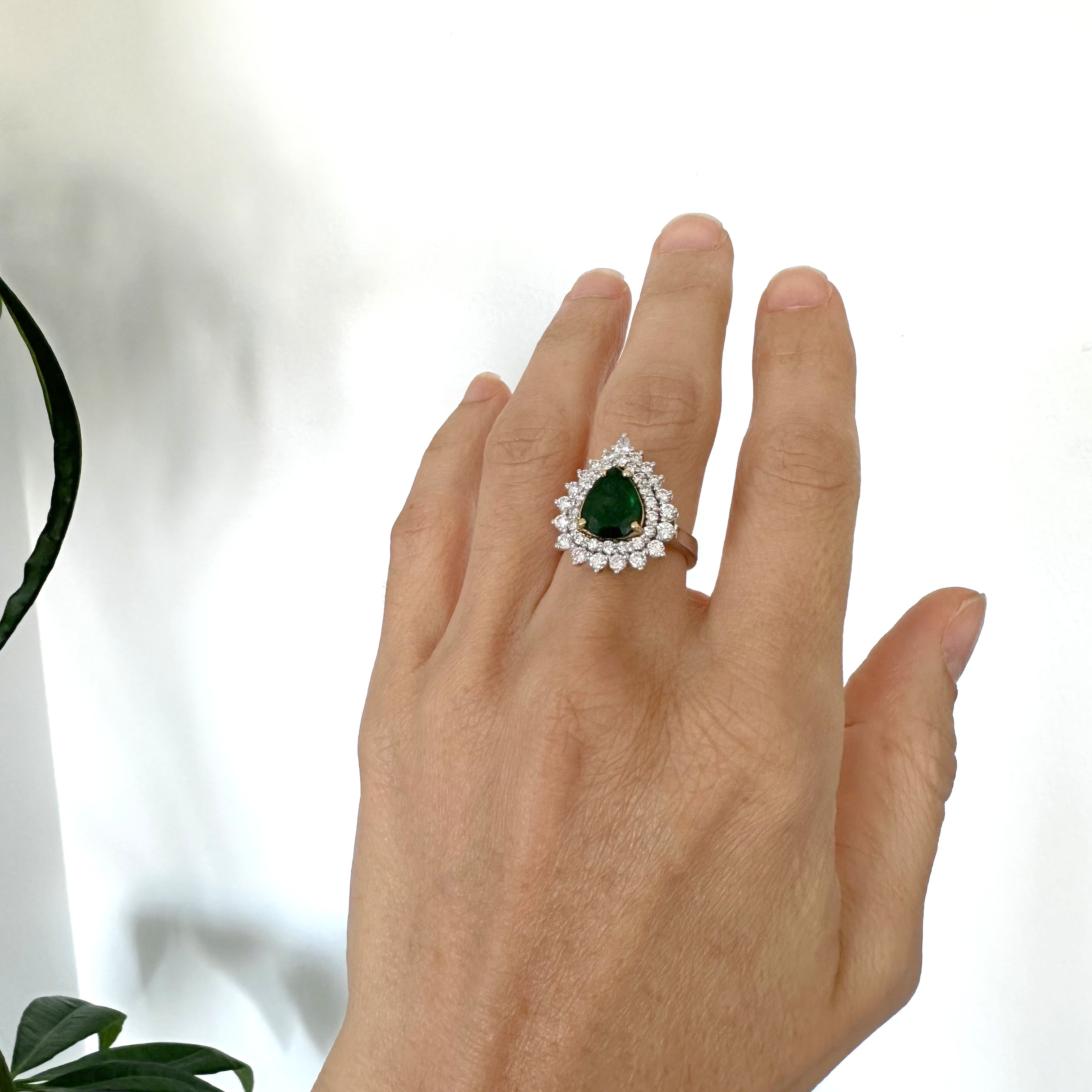 Natural Diamond 18K White Gold Ring