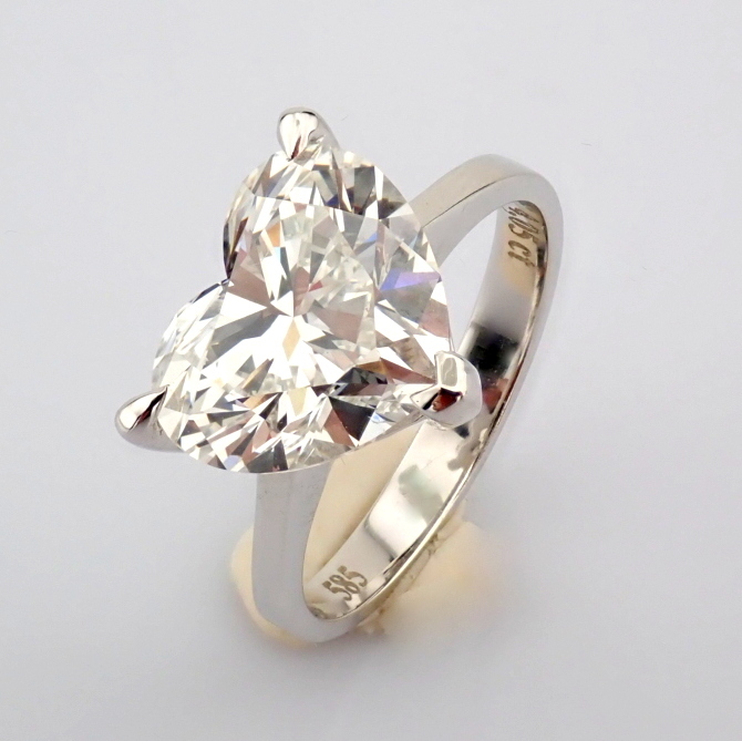 Heart Cut Lab-Grown Diamond Ring - 4.05 Total Carat (IGI Certified)