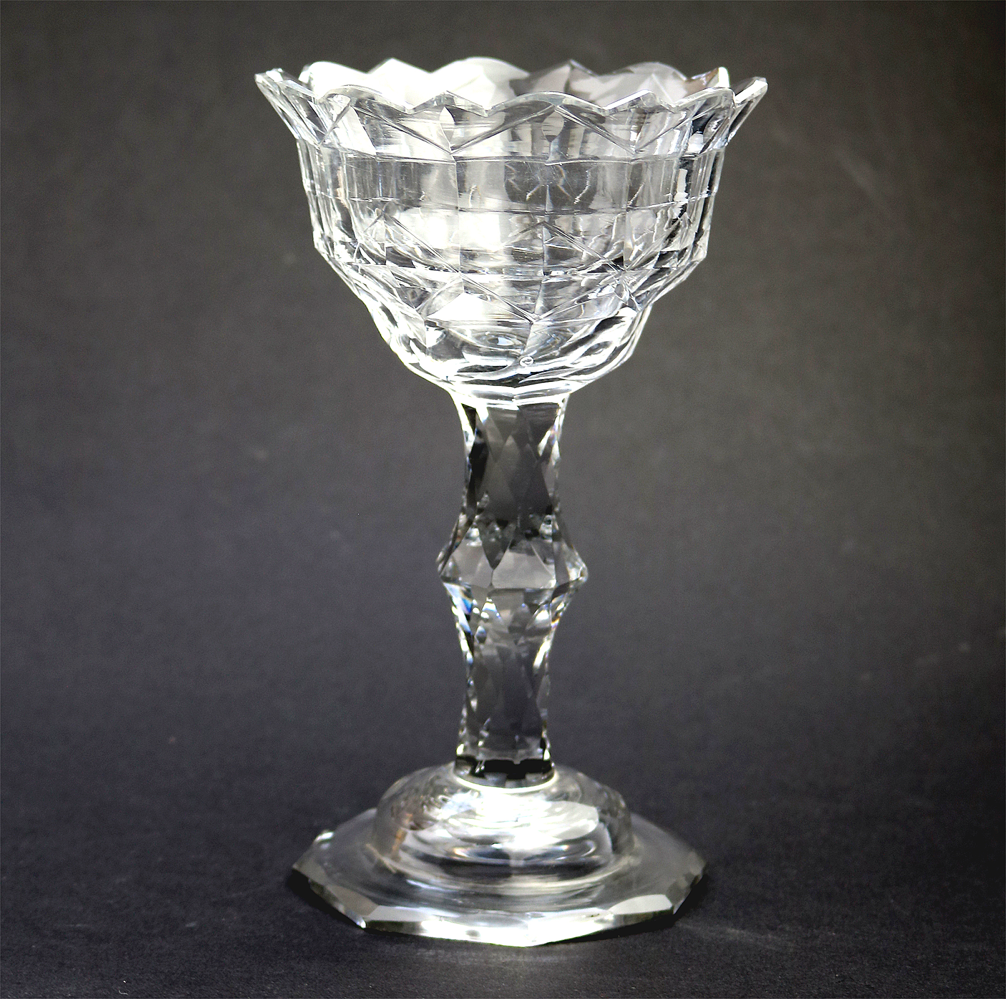 A Very Fine & Large Antique Georgian Facet Cut Glass Stem Sweetmeat 18cm ht C.18thC