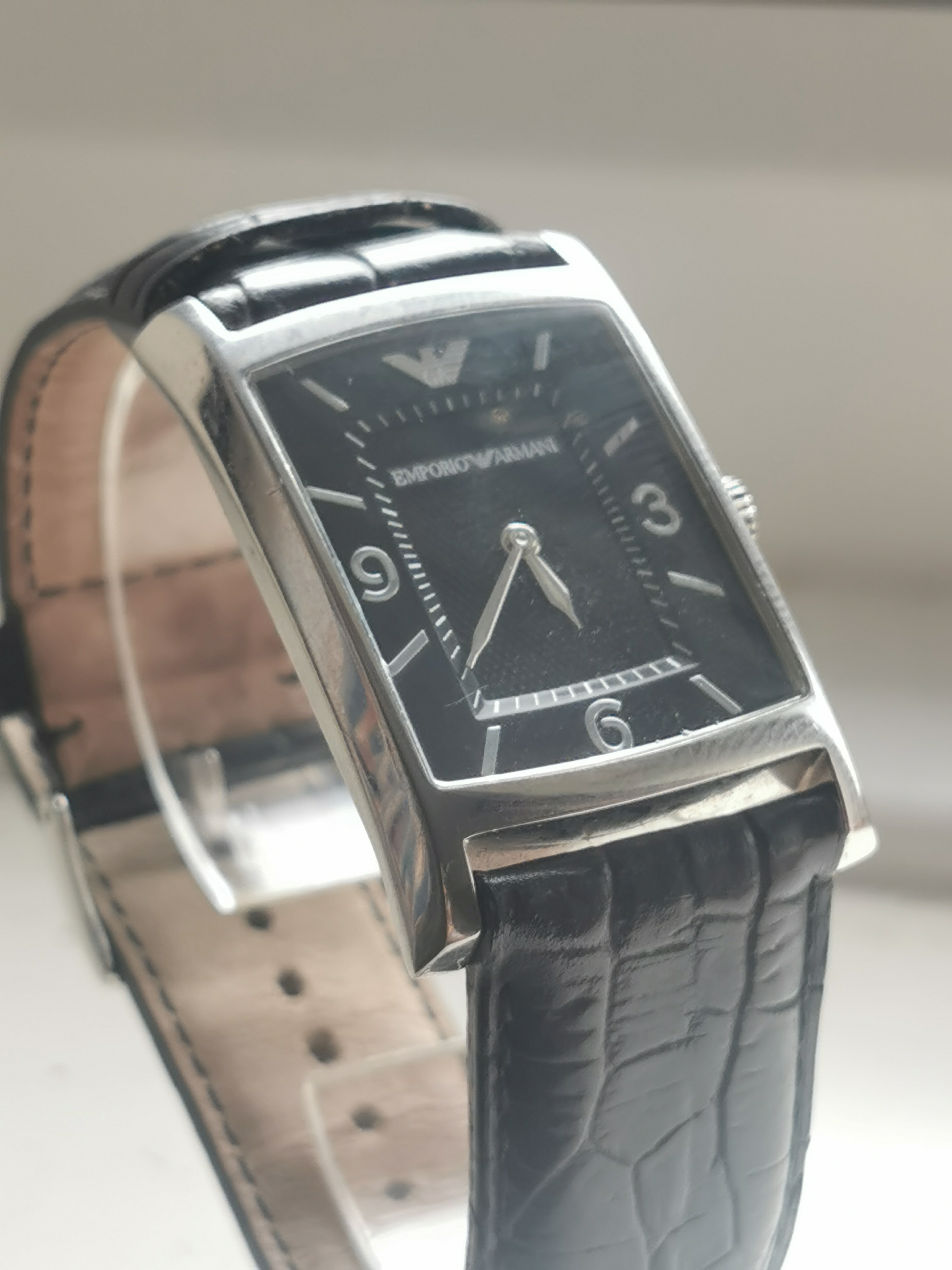 Emporio Armani AR-0147 Vintage Watch – Black Dial, Rectangular Case