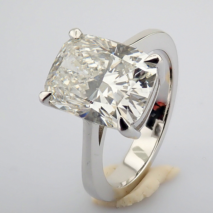 Cushion Cut Lab-Grown Diamond Ring - 4.01 Total Carat (IGI Certified)
