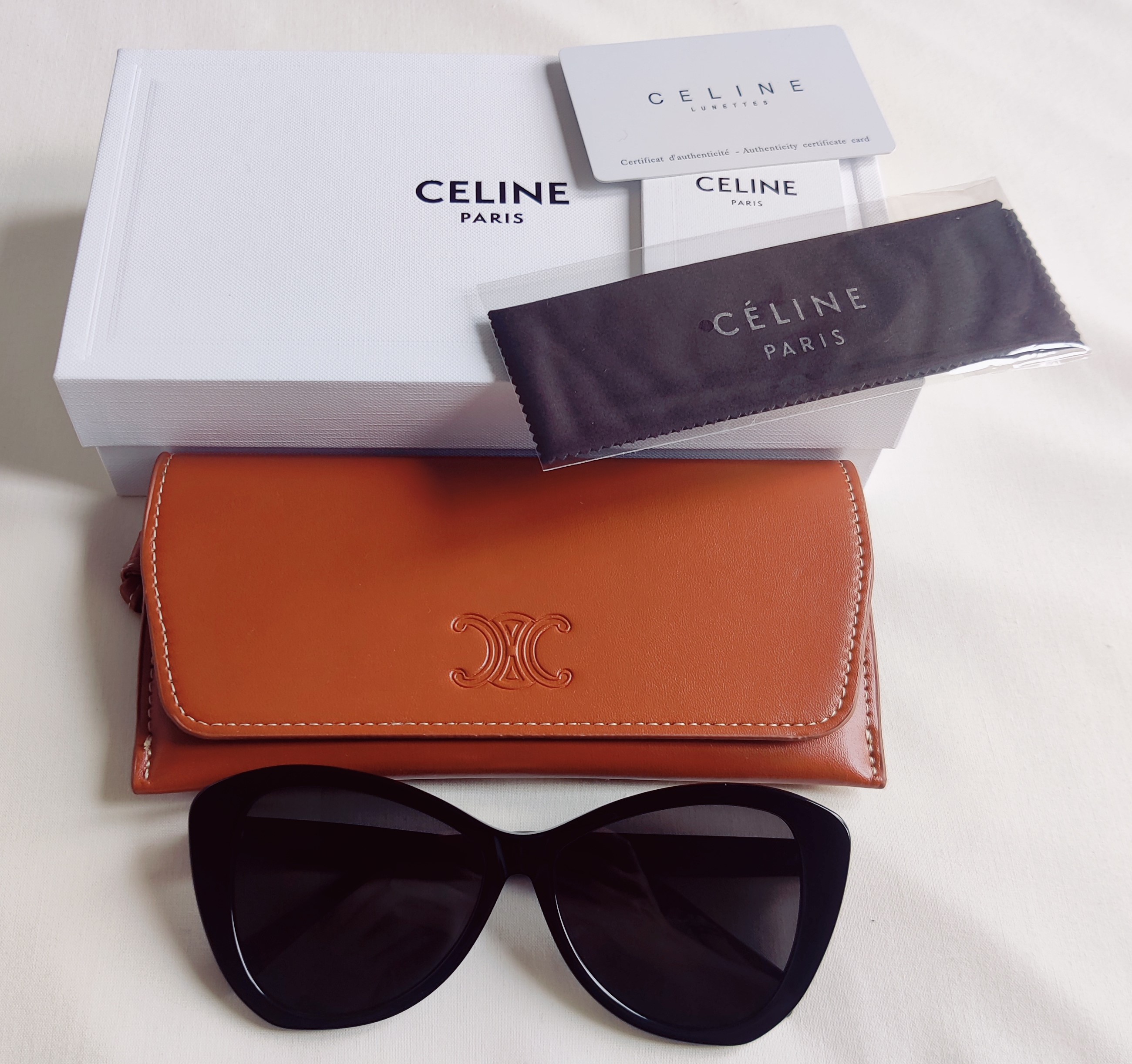 CelineCL40270 01A  Sunglasses