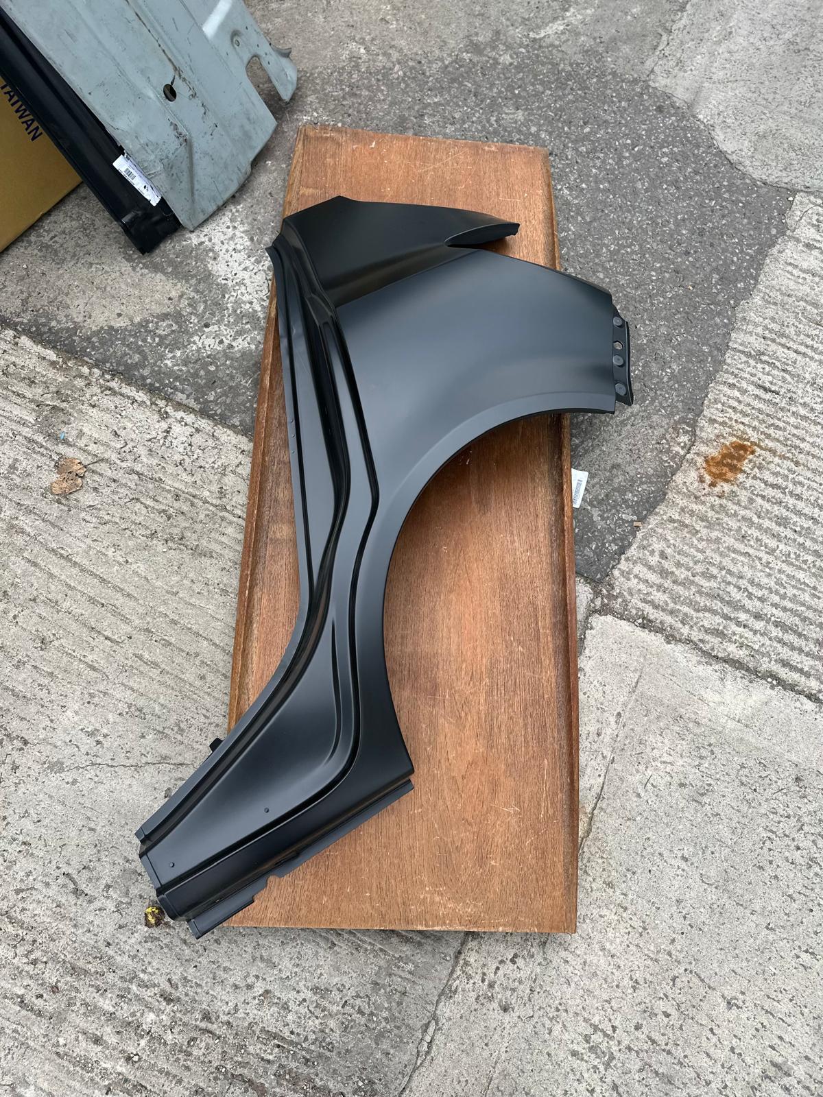 20x New Quarter Panels Vauxhall Corsa RRP £2400 No Reserve