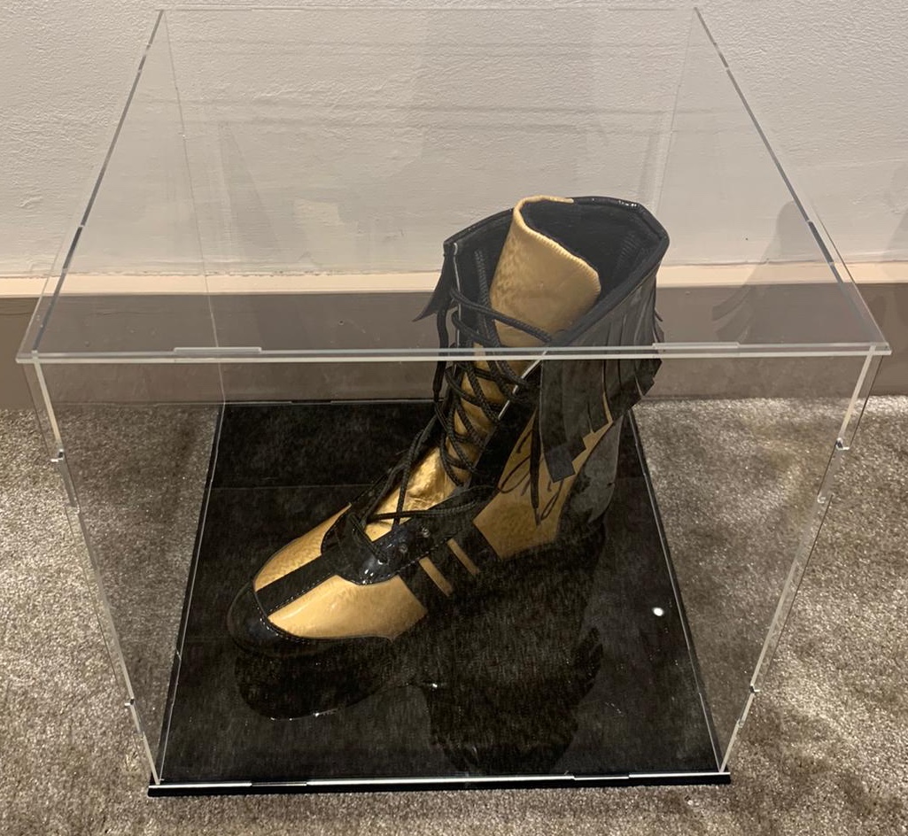 Floyd Mayweather Signed Boot In Display Case