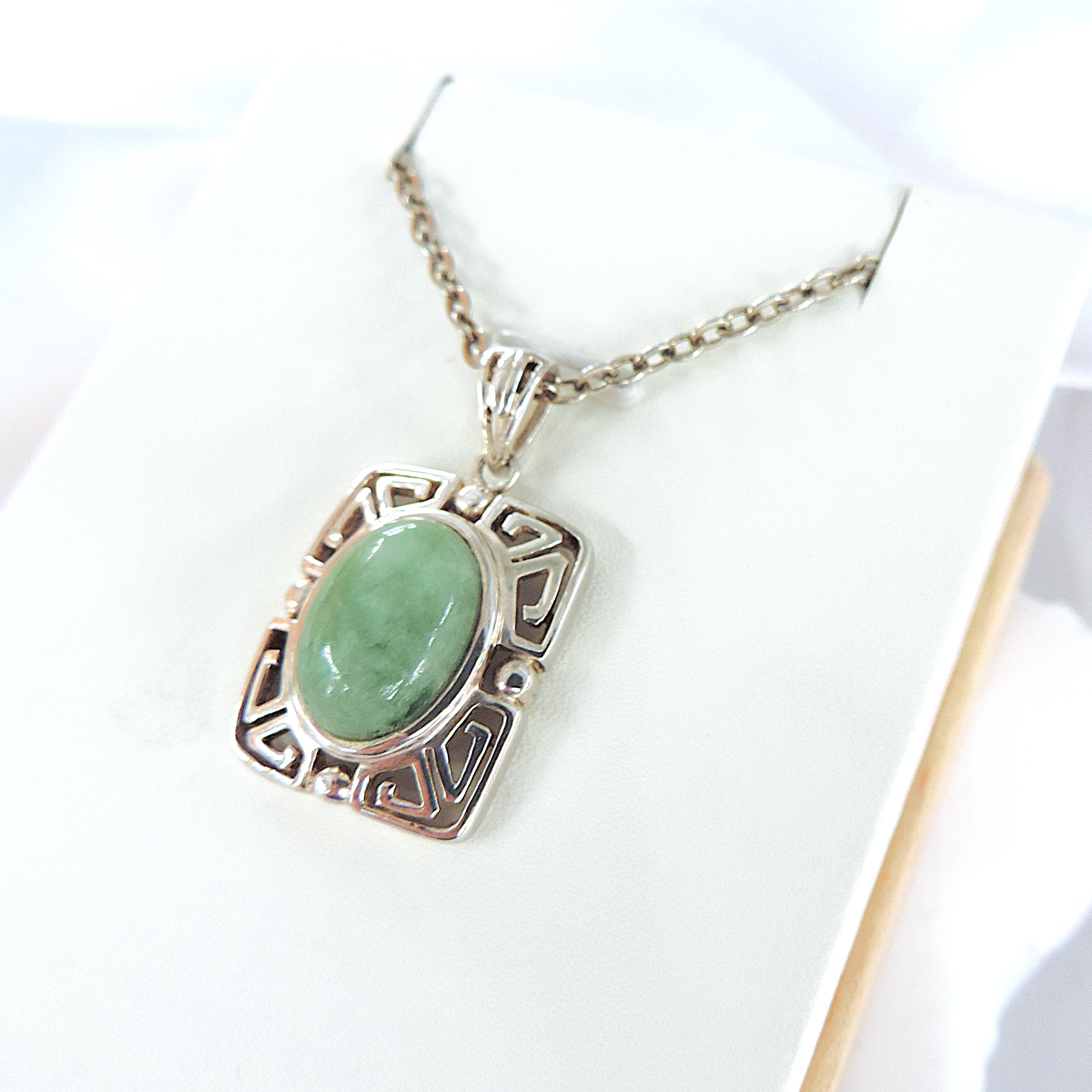 Artisan 925 Sterling Silver Green Turquoise Pendant Necklace
