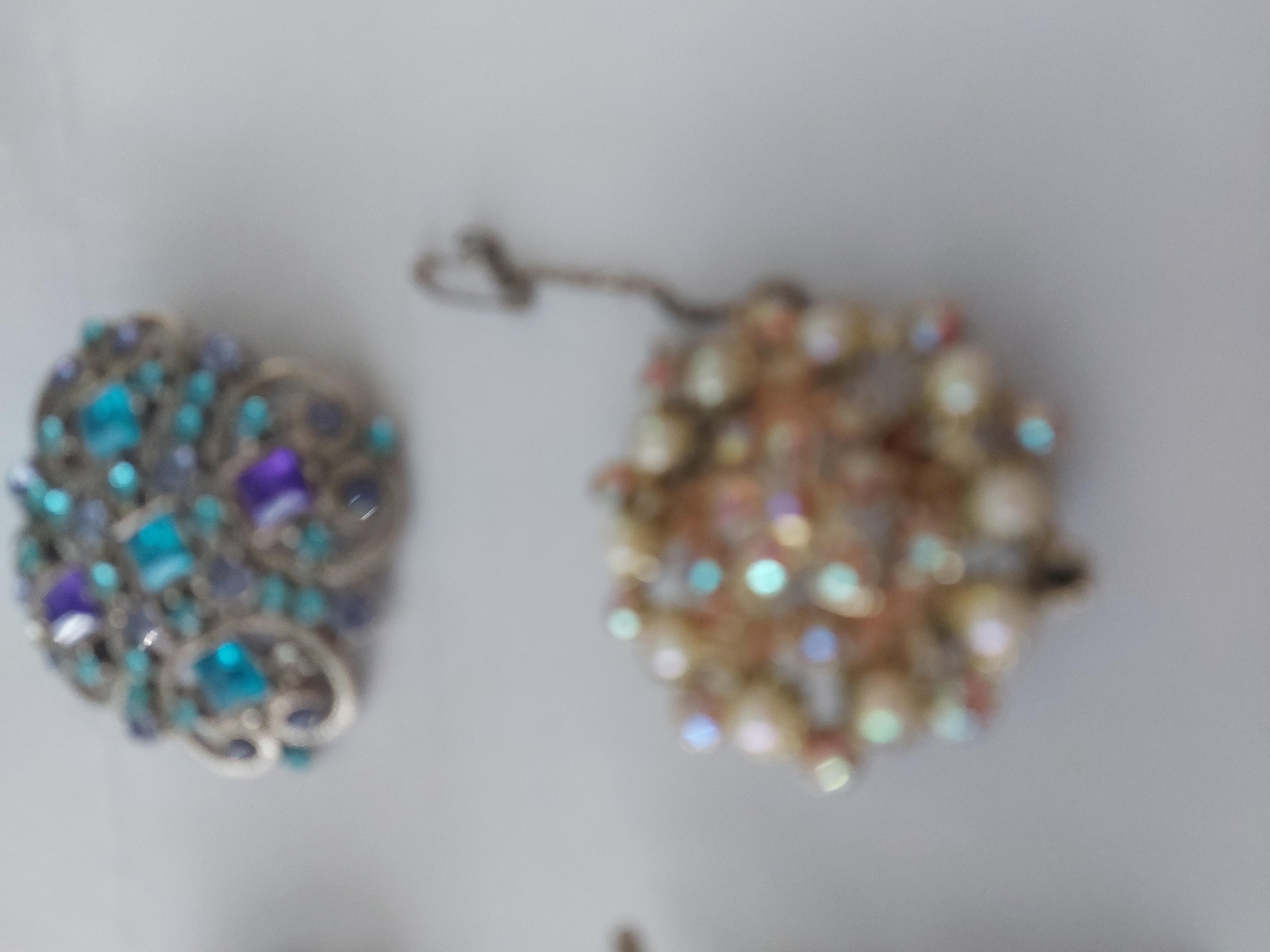 Vintage Brooches and Necklet