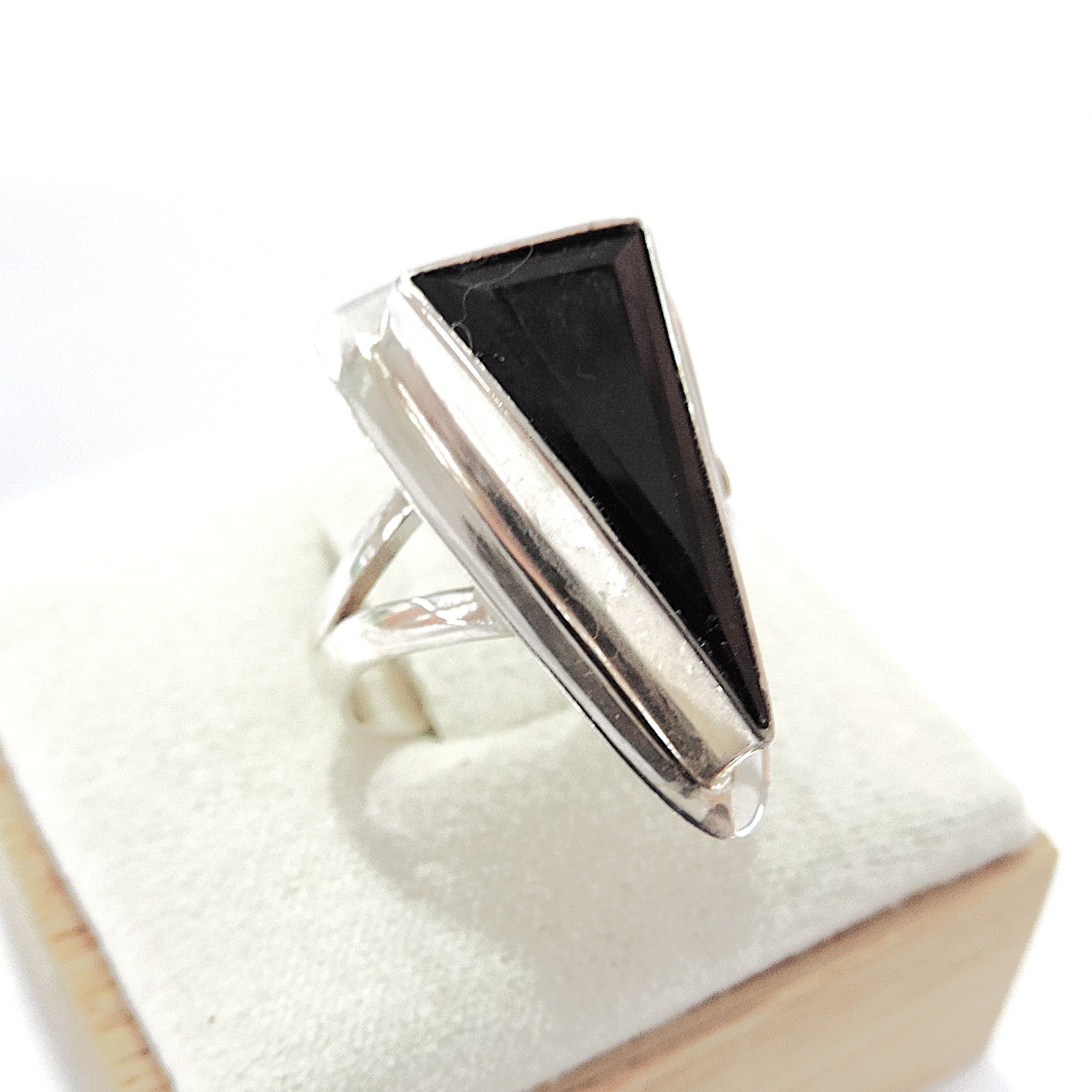 Whitby Jet 925 Silver Art Deco Style Ring