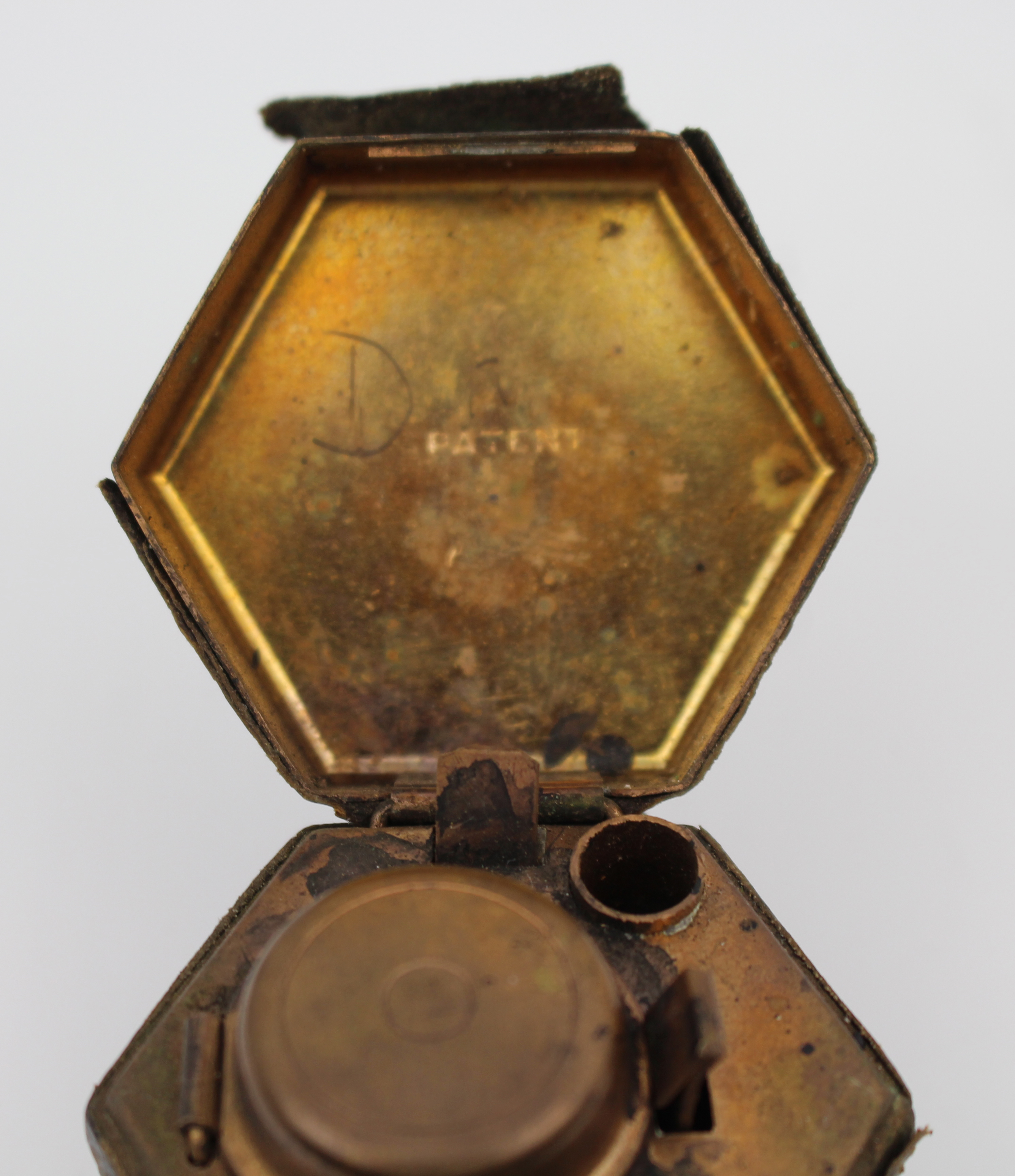 Antique Travelling Patent Inkwell – Hexagonal Leather-Covered Case c.1890