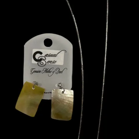 12 x Genuine Mother of Pearl Necklace and Earing sets L 11b