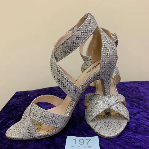 Designer shoes silver in size 36.  Code 197