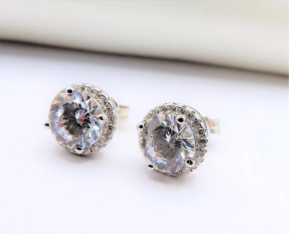 Tresor Paris Cubic Zirconia Stud Earrings 7.2 carats Sterling Silver New with Gift Pouch