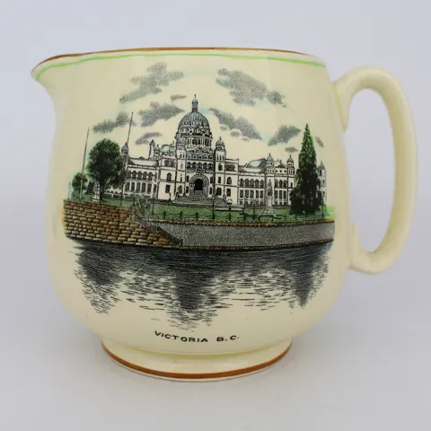 Vintage Crown Devon Fielding's Jug c.1930