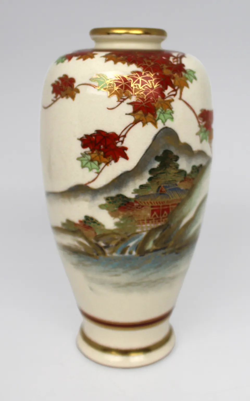 Antique Japanese Satsuma-Style Vase Signed Gyōzan (Circa 1900–1920)