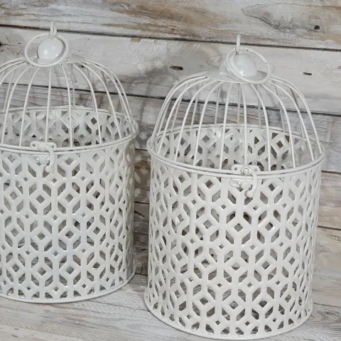 2 x Ivory Decorative Birdcages. 30cm tall x 20cm across. Beautiful household decoaration. Rrp £32