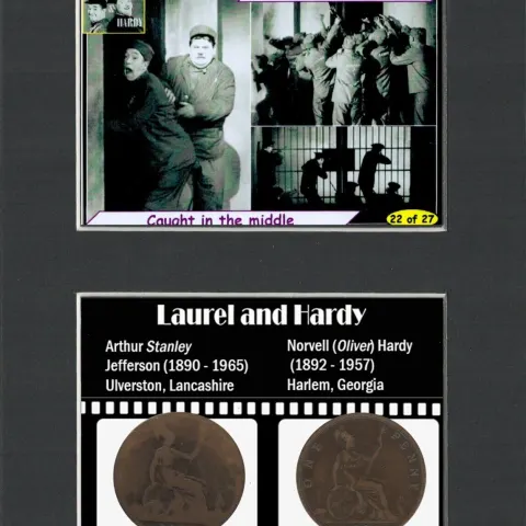 Laurel & Hardy Hollywood Legends Mount & Coin Gift Set.
