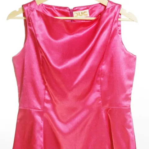 Boutique Le Cuc Zeist - Fuchsia Vest - Size: 8