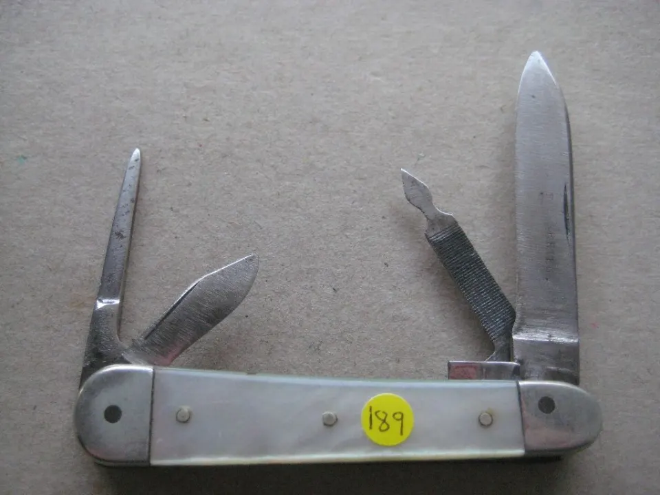 French Mother of Pearl Hafted Multi-Bladed Penknife