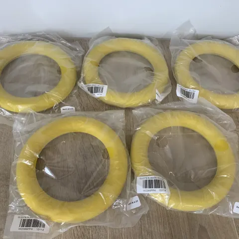 5 x Quoits Sponge Rubber Hoops in Yellow