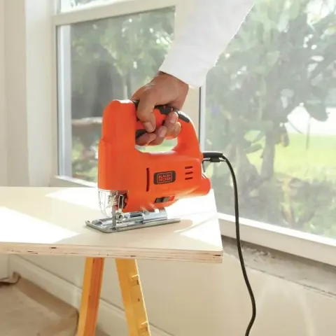 (140/Mez/1F) Lot RRP £106. Mixed Powertool Items – 4x Items – To Include 1x Black & Decker 400W Com
