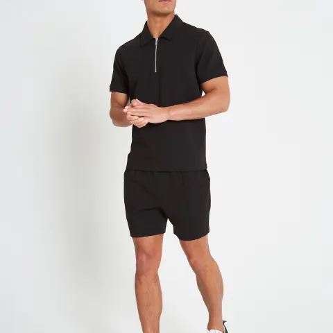8 x Logo Zip Polos