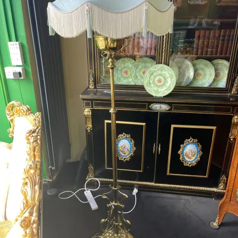 Art Nouveau Oil Lamp by Lampe Veritas
