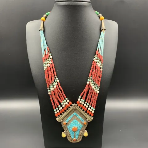 TNE-22, Amazing Vintage TIBETAN Nepalese Handmade Traditional Tribal Beads with Brass Necklace.