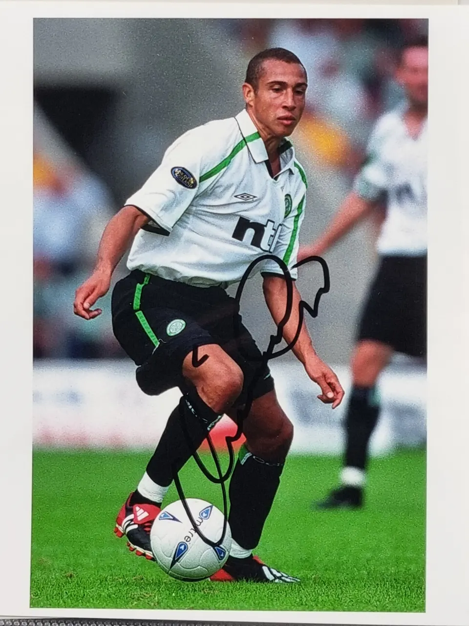 Henrik Larsson Original Signature