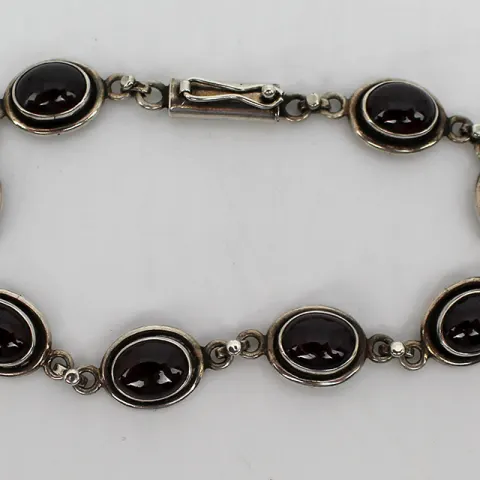 Vintage Cabochon Garnet Silver Bracelet