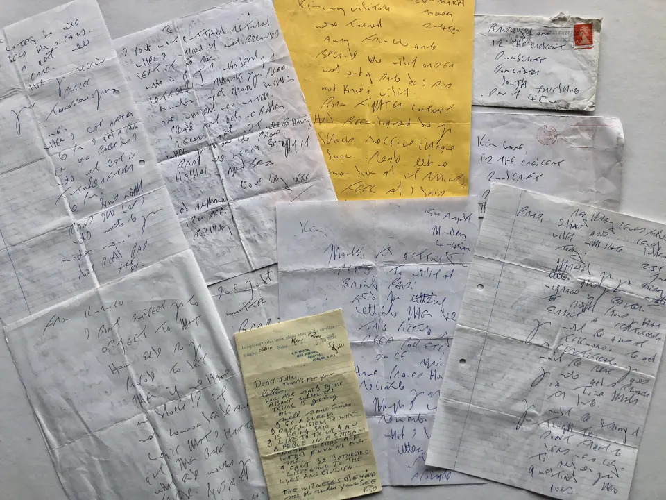 THE KRAYS original hand written letters with signatures.