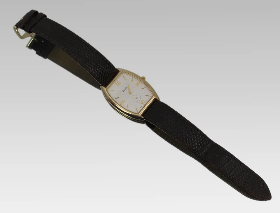 Versailles 9ct Gold Wristwatch – London 1990, Swiss Quartz Movement