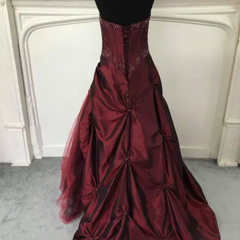 Burgundry Wedding Dress Size 12