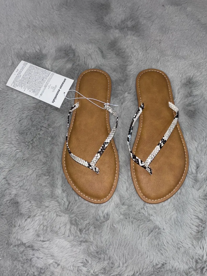 Resale Bundle | Amazon Essentials Thong Sandals | RRP £117.10 | Mixed Sizes