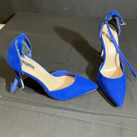 Linzi High Heels worn by a body double