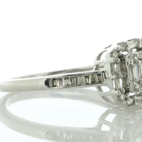 18ct White Gold Emerald Cluster Diamond Ring 0.30 Carats