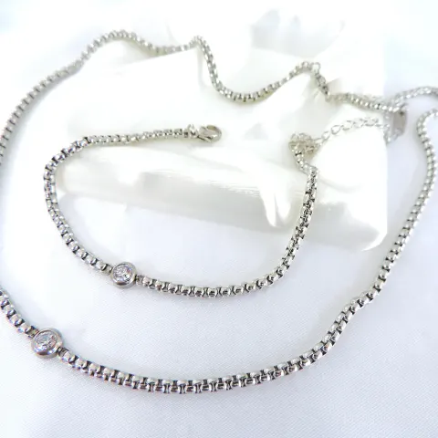 Crystal Necklace & Bracelet Set 'New'