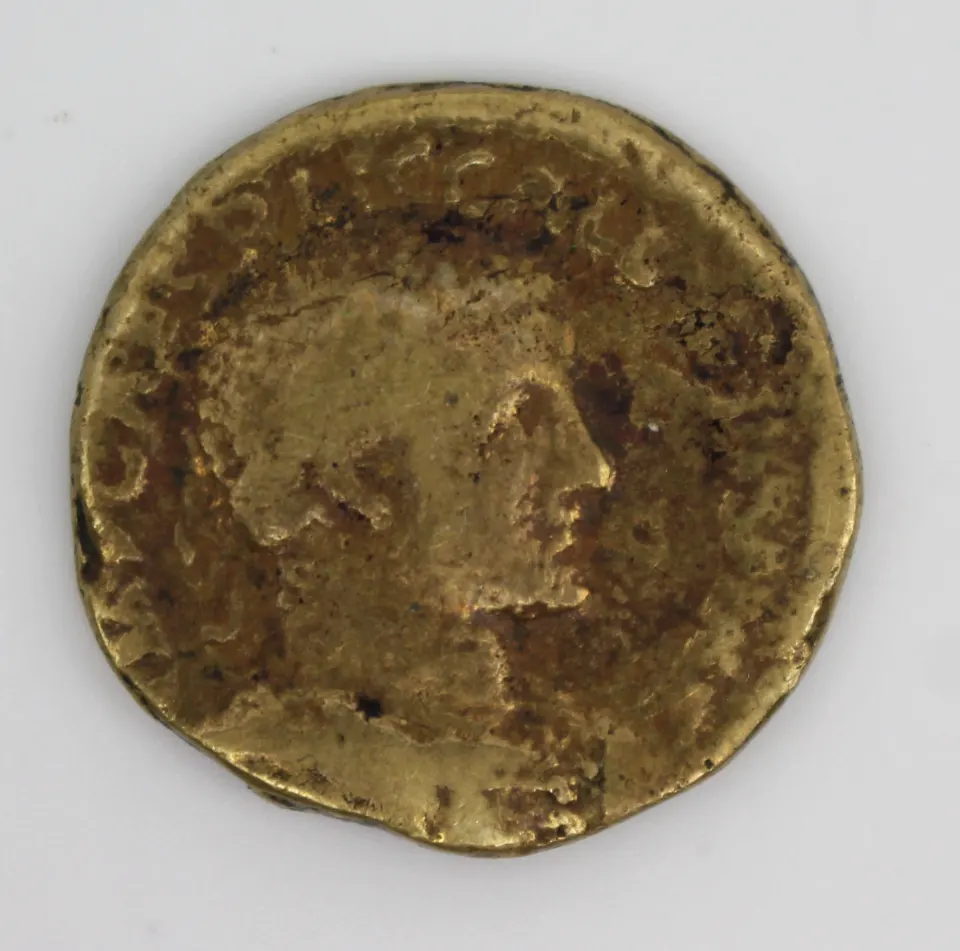 Roman Provincial Coin of Gallienus – Nicomedia, Bithynia (c. AD 253–268)