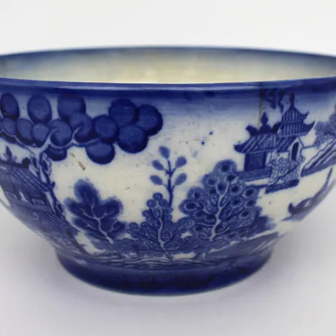 Semi China Blue & White Bowl