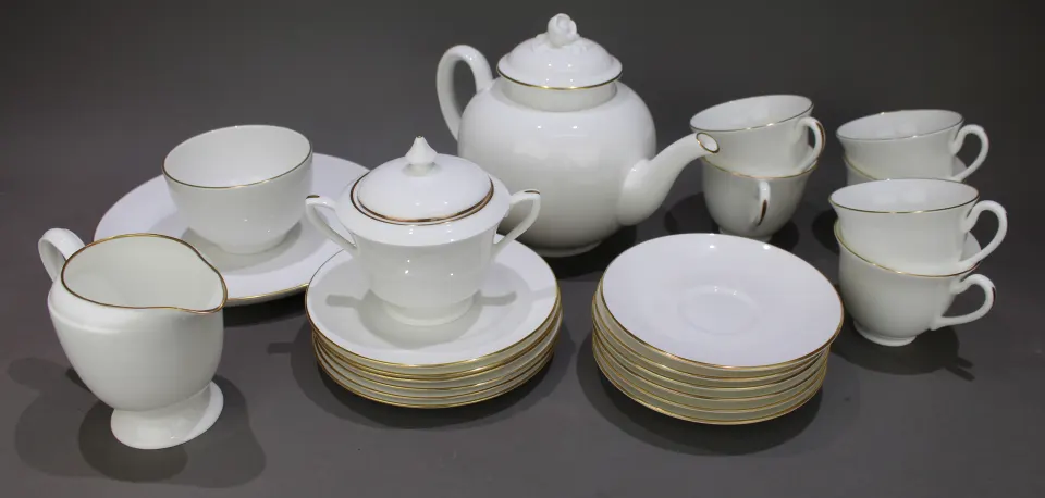 Royal Worcester “Strathmore” White & Gold Tea Service for Six, 25 Pieces