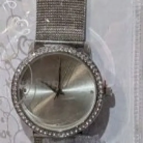 10 x Crystal Blue Watch sets L11a